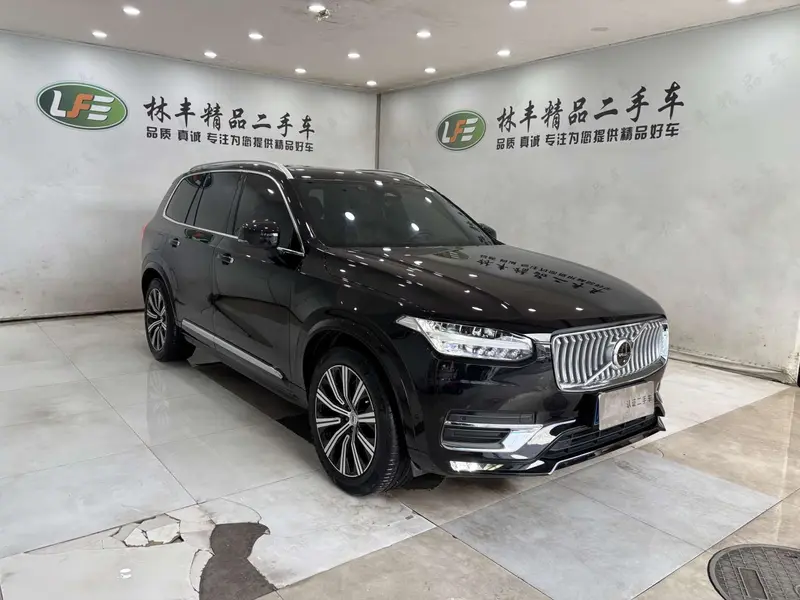 Volvo XC90 — фото 3