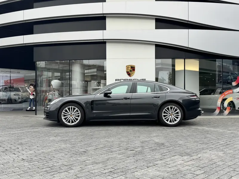 Porsche Panamera — фото 4