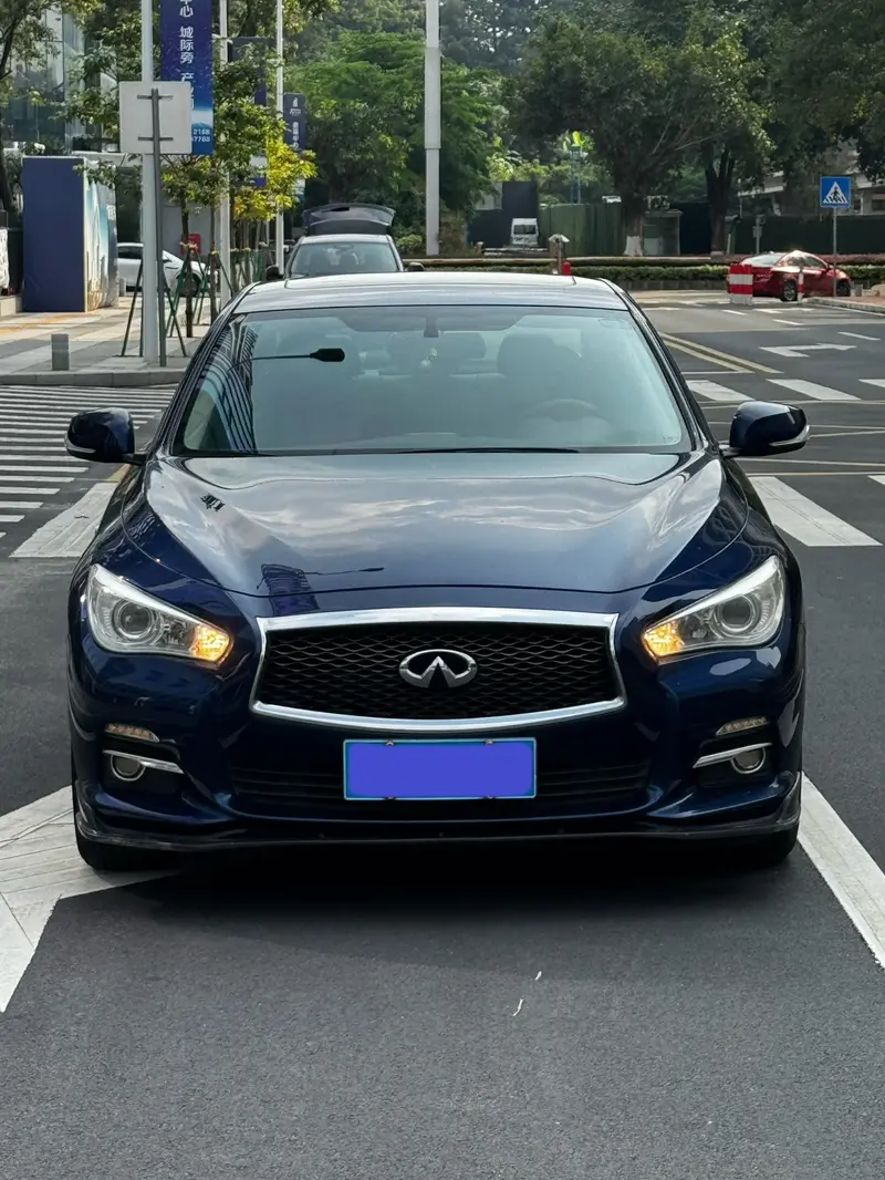 Infiniti Q50L — фото 2