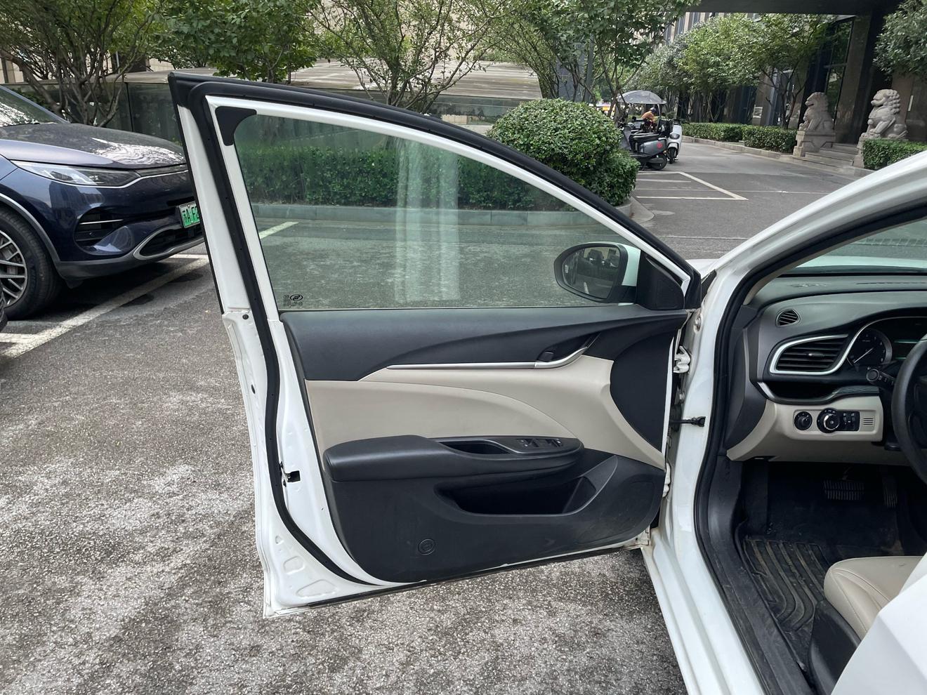 Buick Excelle — фотографии объявления, Фото 12