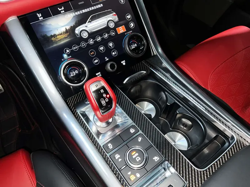 Land Rover Range Rover Sport — фото 13