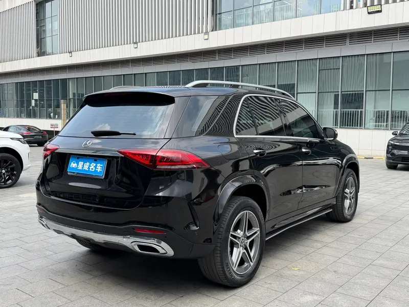 Mercedes-Benz GLE — фото 6