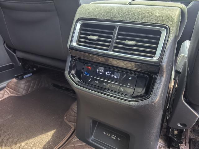 Volkswagen Tourang id 4392344 из Китая 17
