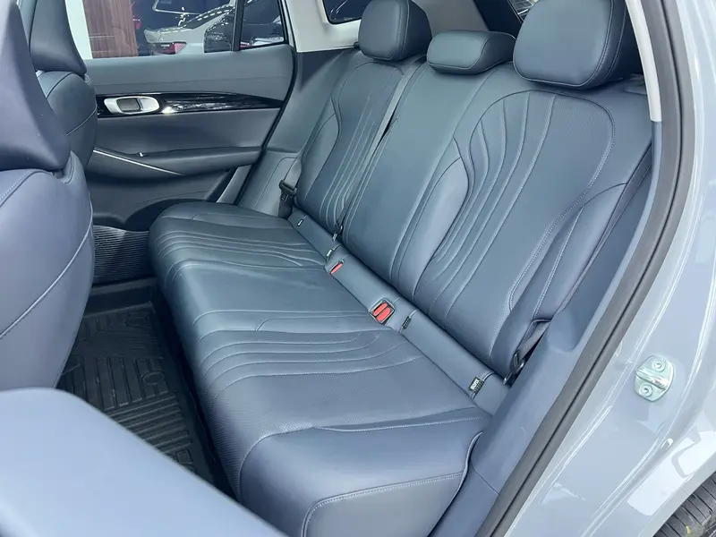 Geely Galaxy EX5 (E5) — фото 15
