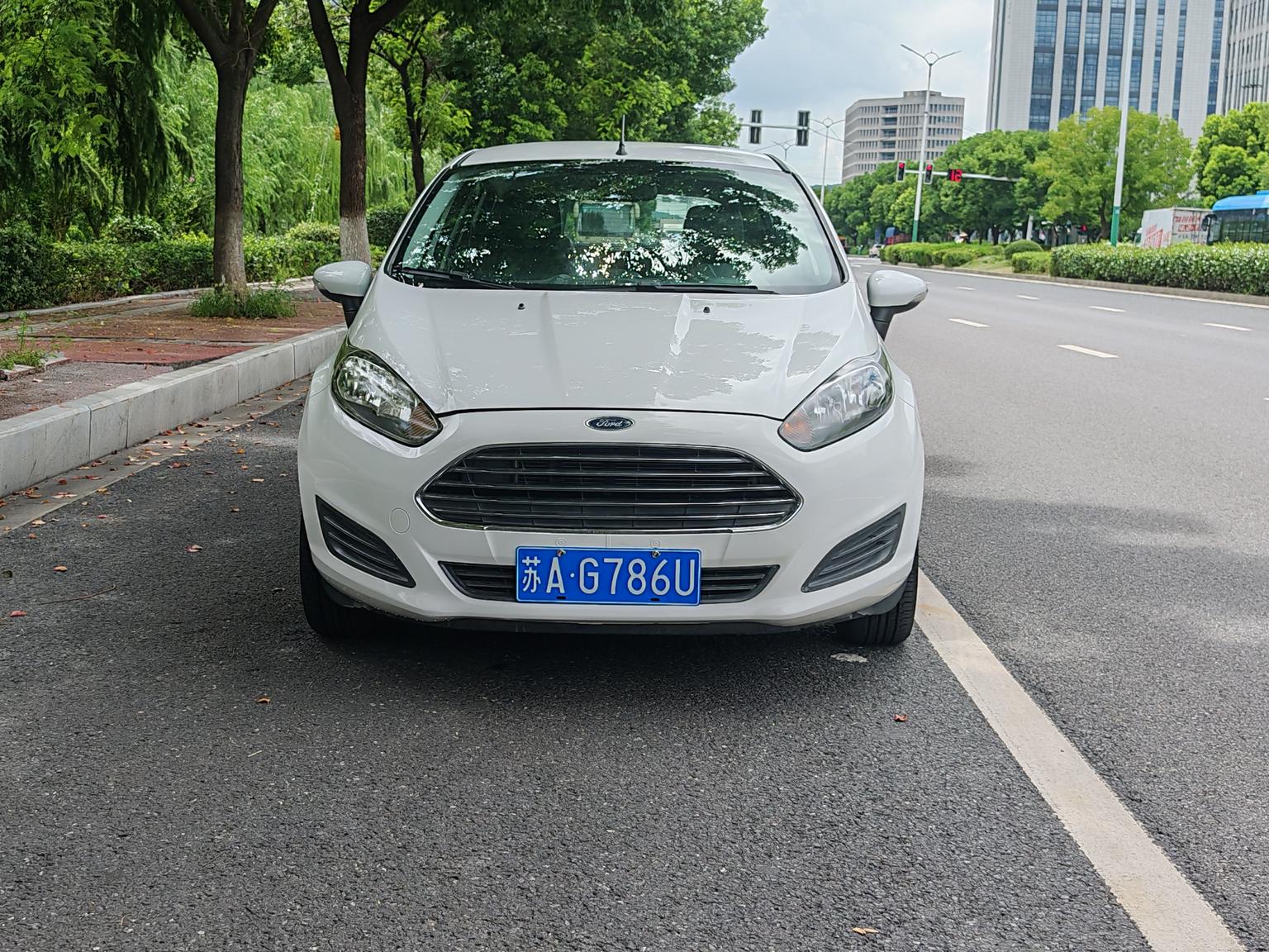 Ford Fiesta — фотографии объявления, Фото 3