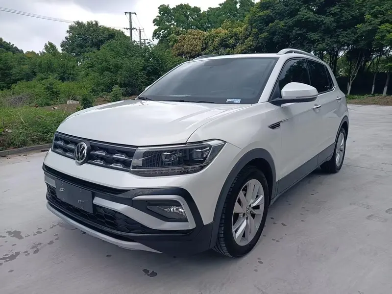 Volkswagen T-Cross — фото 1