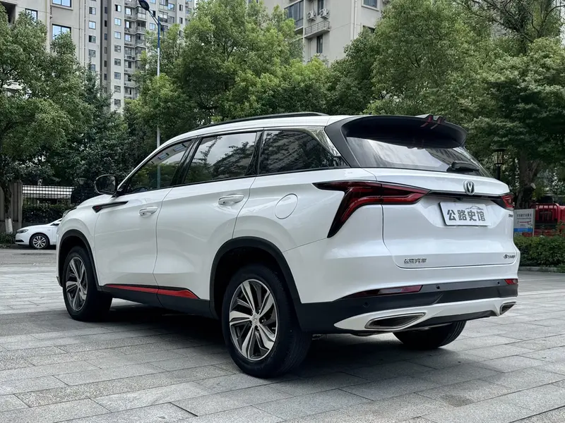 Changan CS75 Plus — фото 5