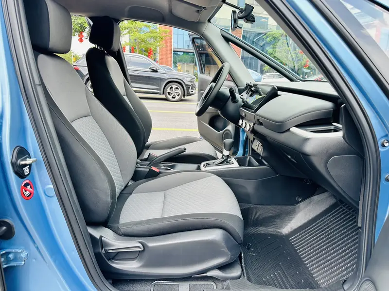 Honda Fit — фото 12