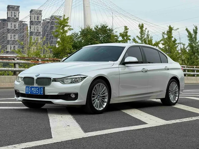 BMW 3 Series — фото 1