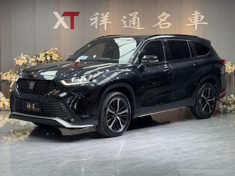 Toyota Crown Kluger