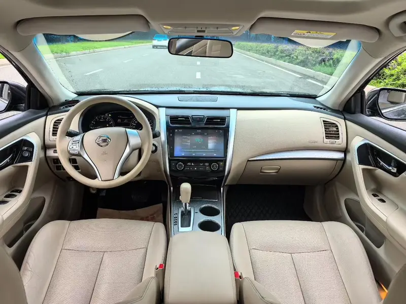 Nissan Teana 2.0L XE стиль — фото 7