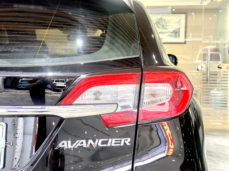Honda Avancier 370TURBO моноприводный люкс — фото 8