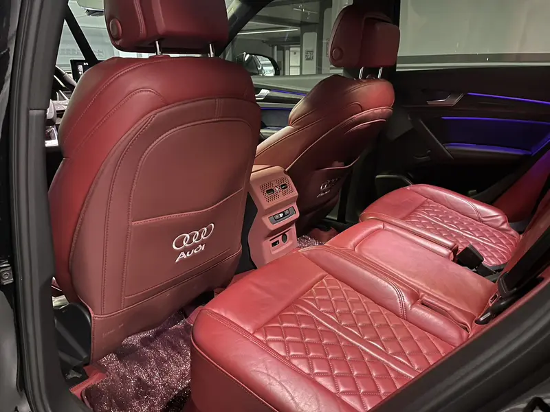 Audi SQ5 — фото 10