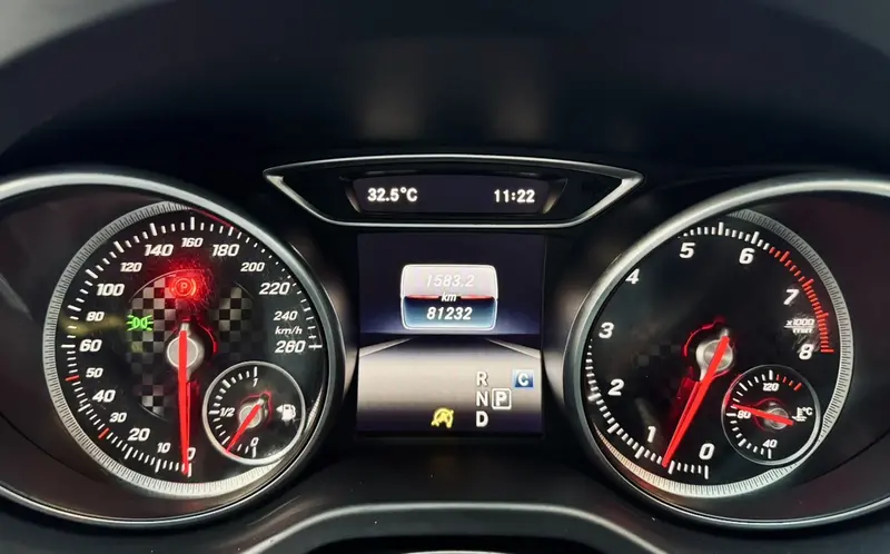 Mercedes-Benz A-Class — фото 11