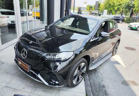 Mercedes-Benz EQE SUV
