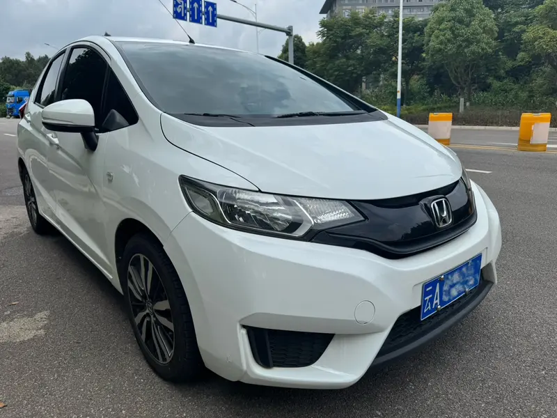 Honda Fit 1.5L LX CVT комфорт — фото 3