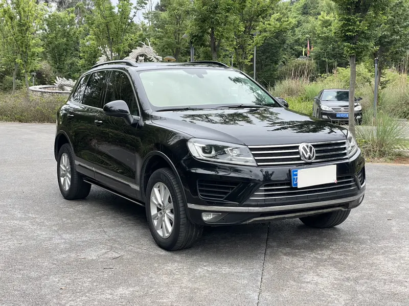 Volkswagen Touareg — фото 3