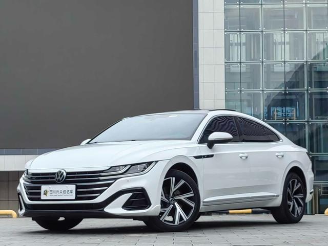 Volkswagen CC id 4392347 из Китая 18