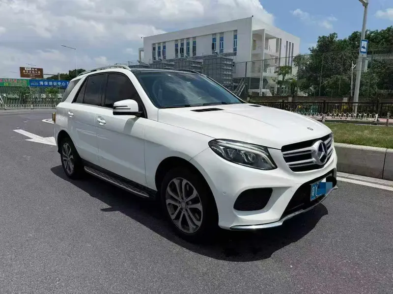 Mercedes-Benz GLE — фото 3