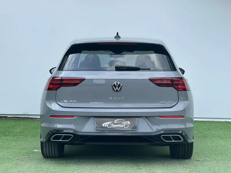 Volkswagen Golf — фото 5