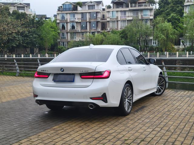 BMW 3 series id 4387622 из Китая 16