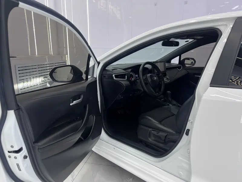 Toyota Levin — фото 12