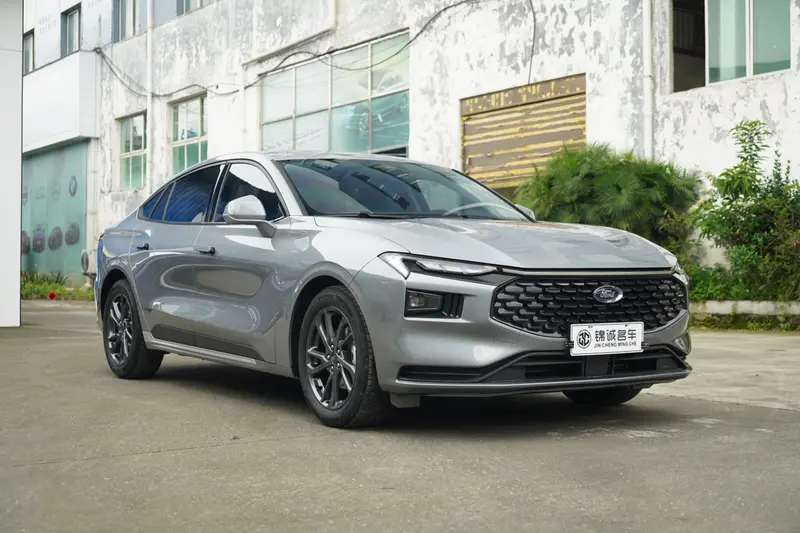Ford Mondeo Eco Boost 245 Luxury — фото 3