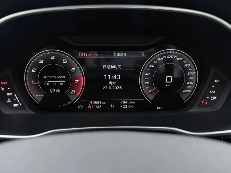 Audi Q3 Sportback — фото 8