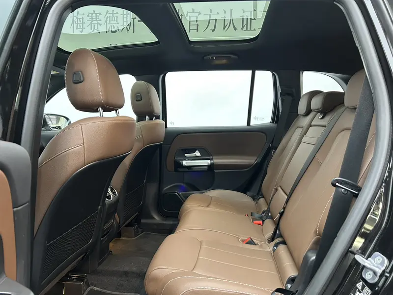 Mercedes-Benz GLB 220 стиль — фото 11