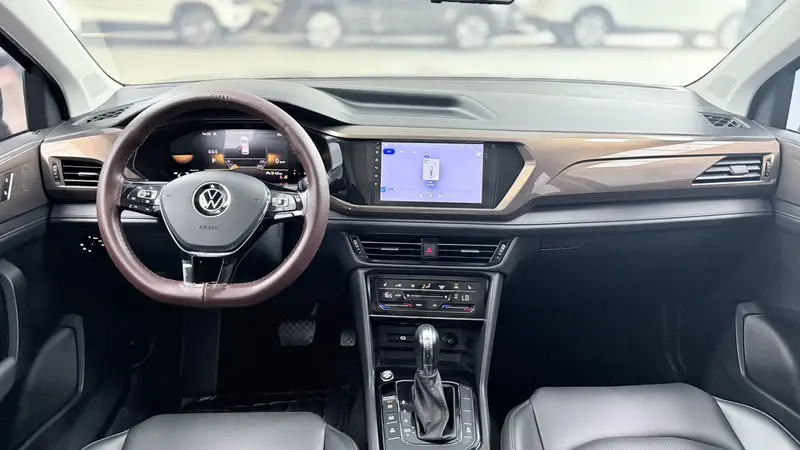 Volkswagen Tharu — фото 7