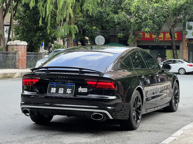 Audi A7 — фото 6