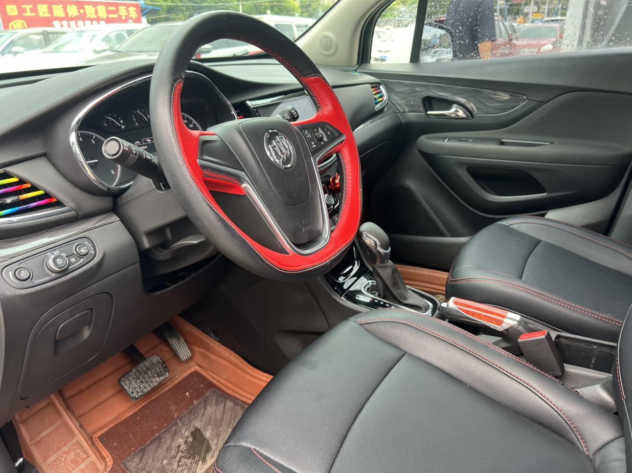 Buick Encore — фотографии объявления, Фото 6