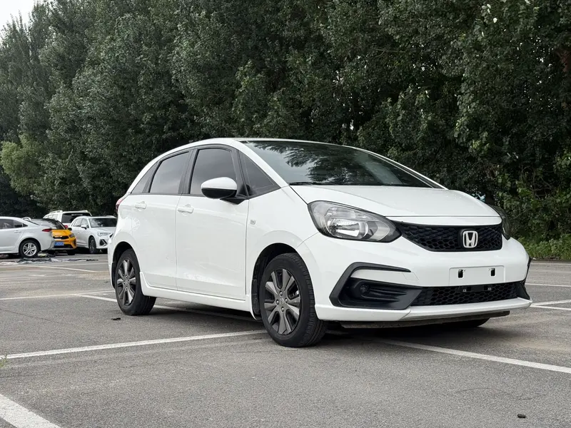 Honda Fit — фото 3