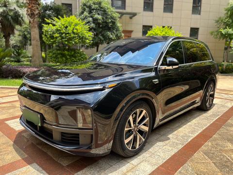 Li Auto L8