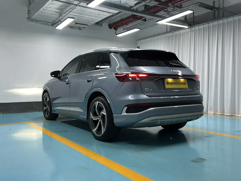 Audi Q4 e-tron 40 e-tron — фото 5