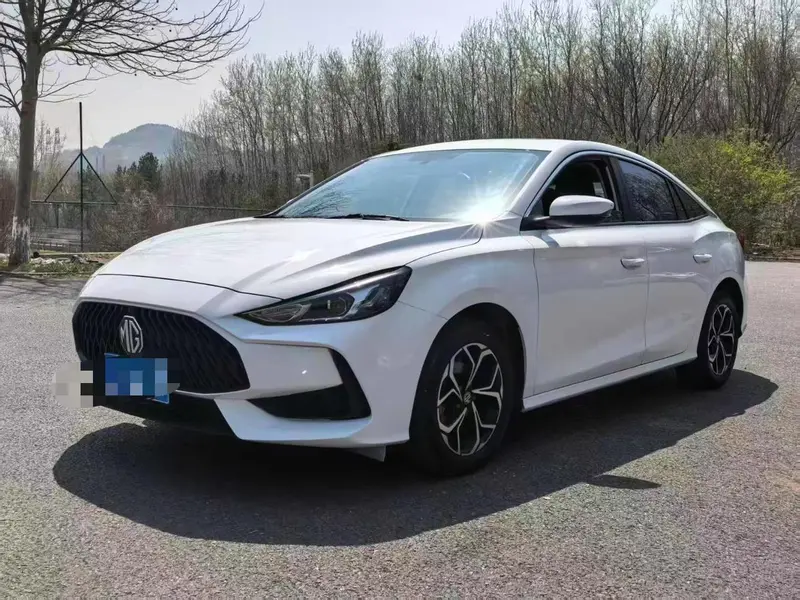 MG 5 180 DVVT CVT Luxury
