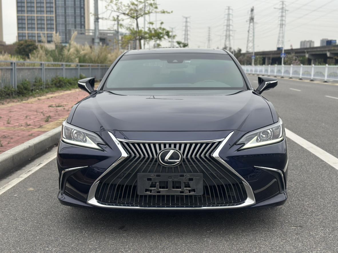 Lexus ES — фотографии объявления, Фото 2