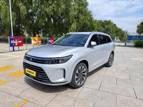 AITO M7