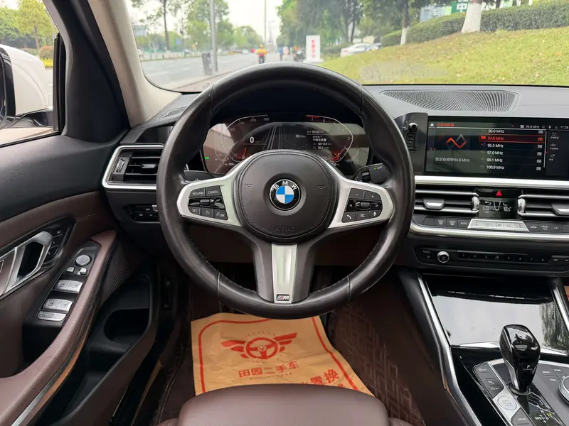 BMW 3 Series 320Li M спортпакет — фото 7