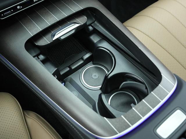 Mercedes-Benz E-class id 4387596 из Китая 21