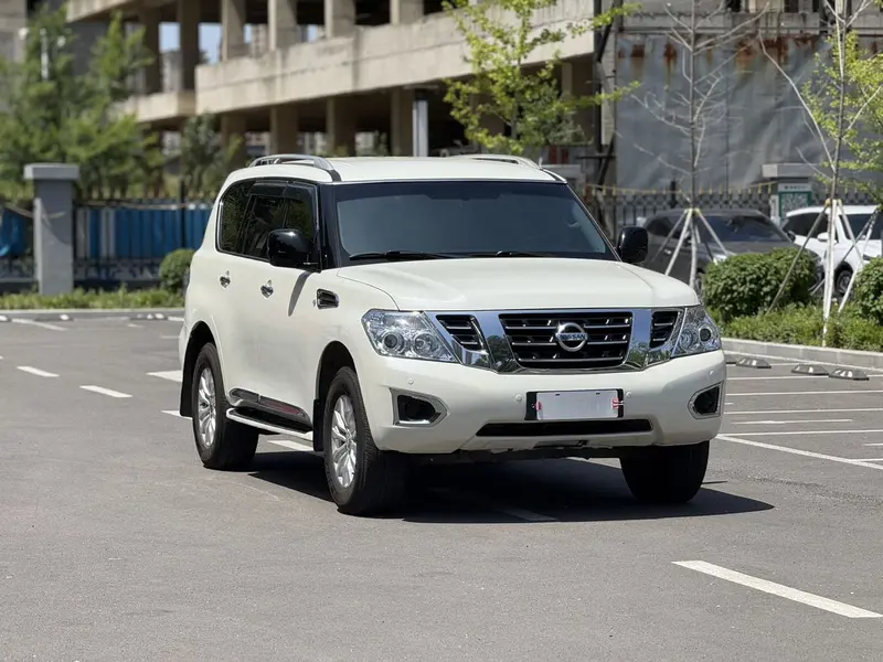 Nissan Patrol — фото 3