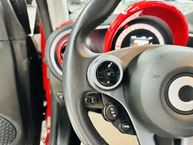 Smart fortwo 1.0 L 52 — фото 14