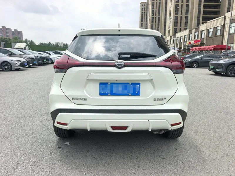 Nissan Kicks — фото 5