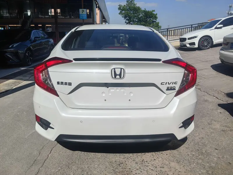 Honda Civic — фото 4