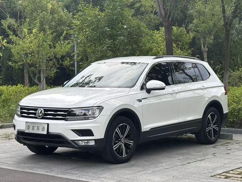 Volkswagen Tiguan L