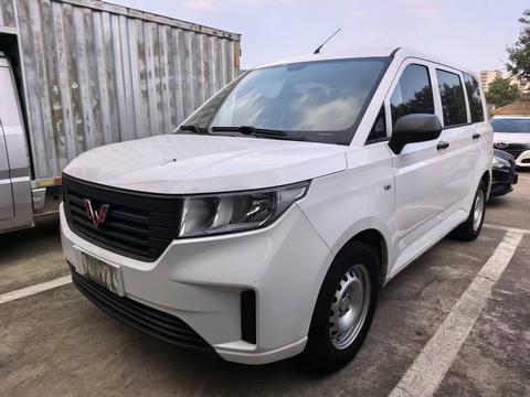 Wuling Hongguang PLUS, 2020 год