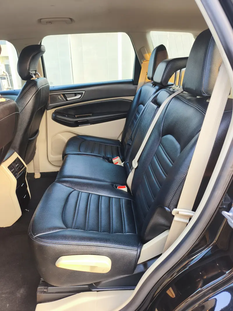 Ford Edge — фото 14
