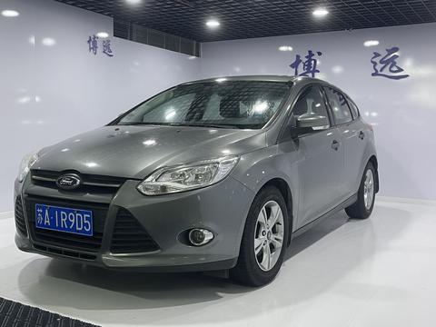 Ford Focus 2012 1.6L AT