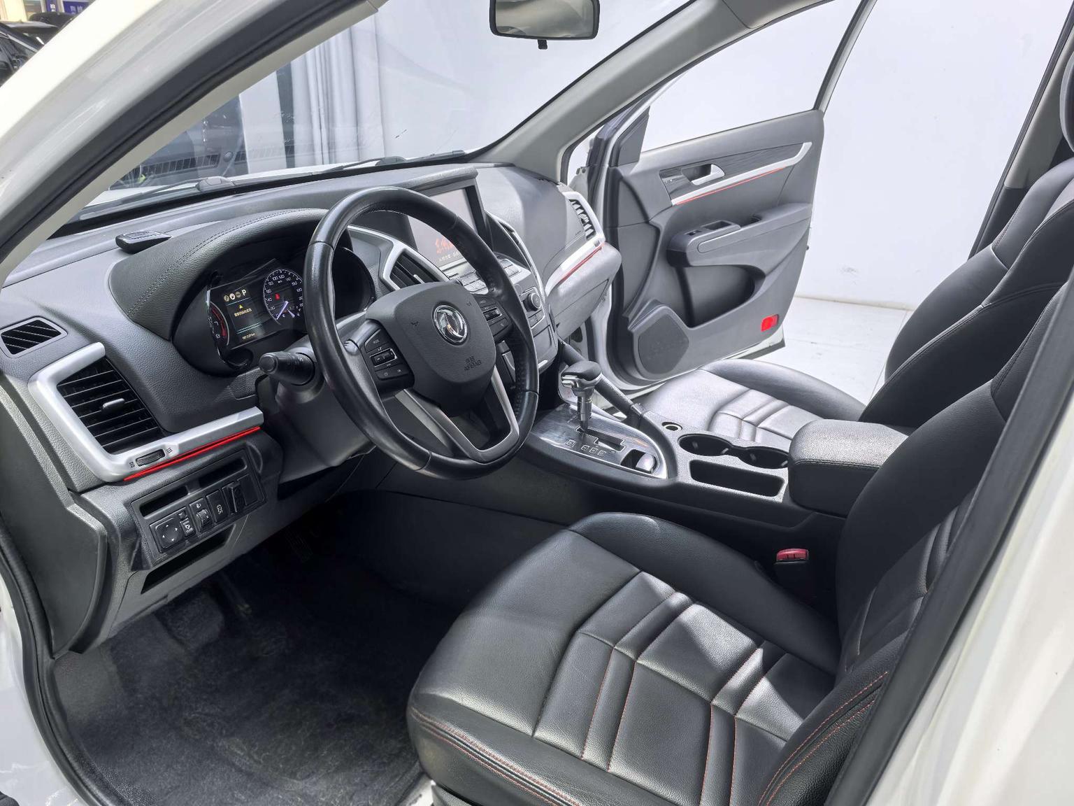 Dongfeng AX7 — фотографии объявления, Фото 5