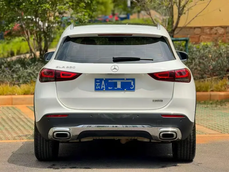 Mercedes-Benz GLA — фото 3